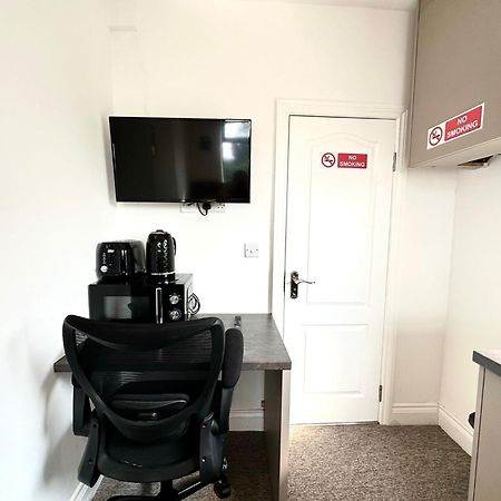 Unique Modern, Private Apartment,15 Mins To Central London Hendon Dış mekan fotoğraf