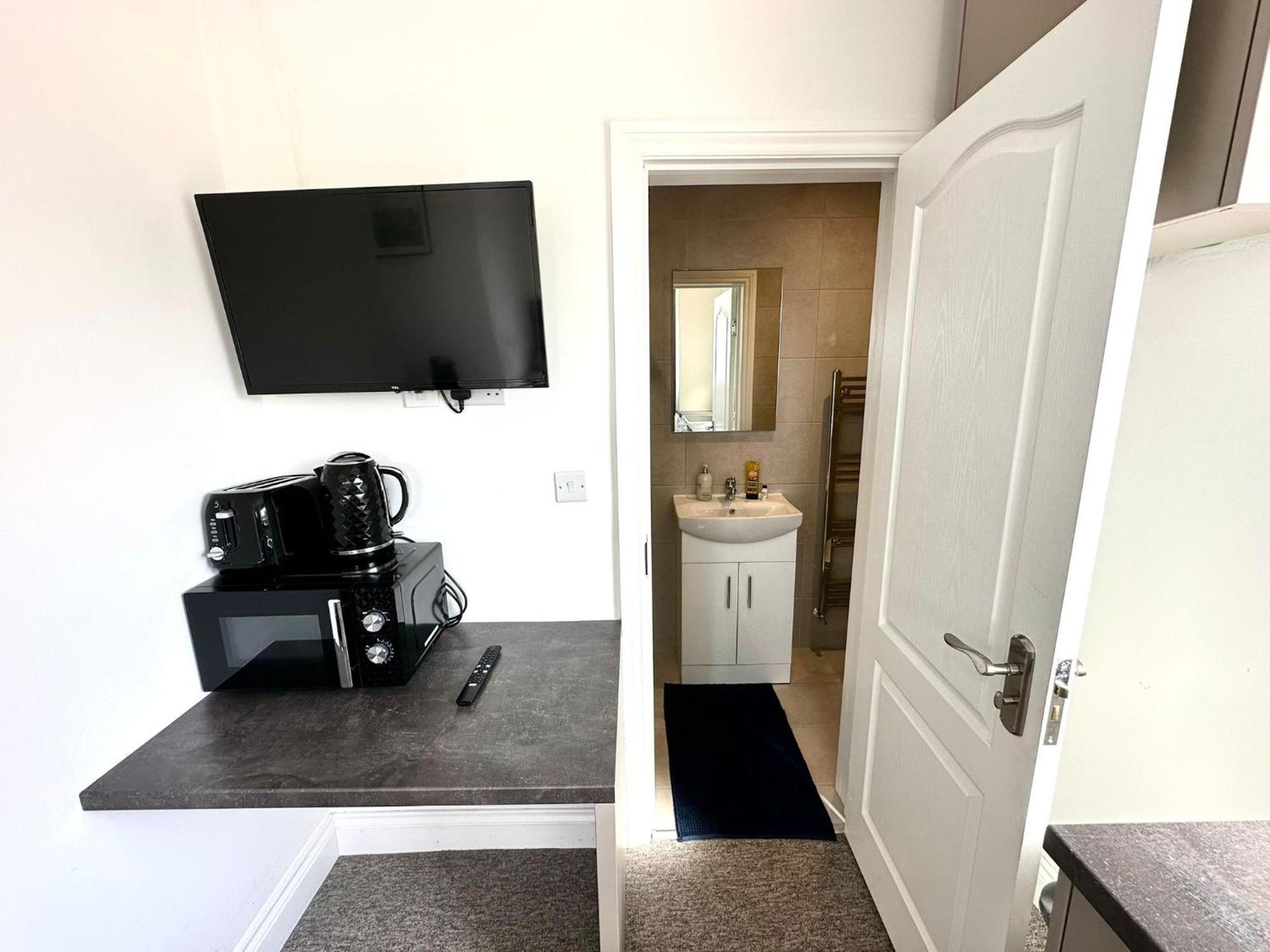 Unique Modern, Private Apartment,15 Mins To Central London Hendon Dış mekan fotoğraf
